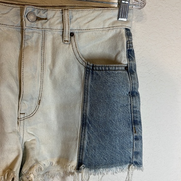 Pacsun High Rise Festival Jean shorts, size 27. - Picture 3 of 13